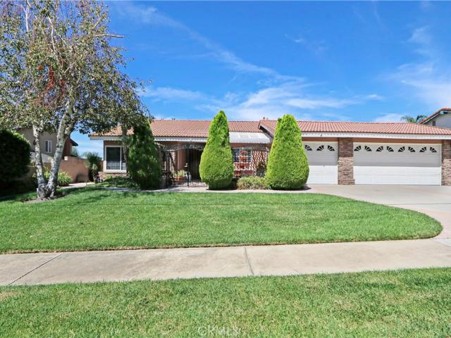House for sale in Alta Loma, Alta