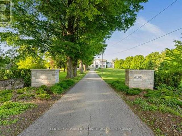 House for sale in Burlington, Ontario