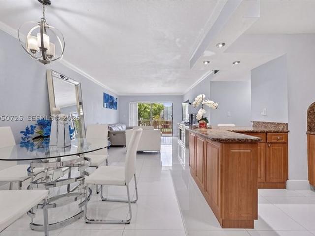 Condo for sale in Hialeah, Florida