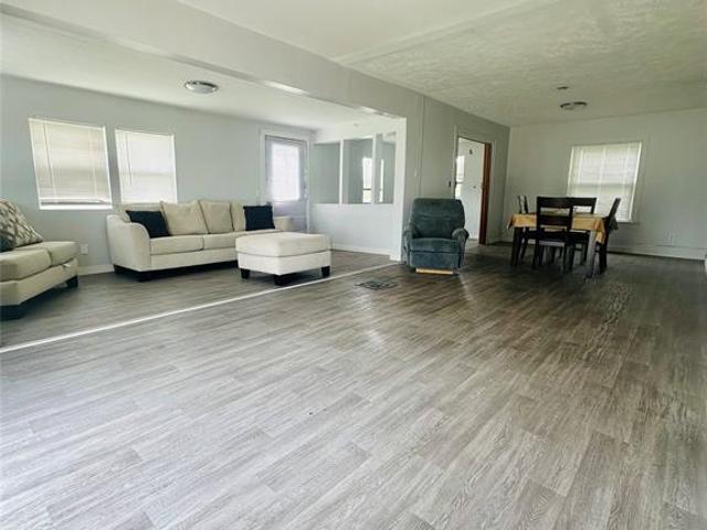 House for sale in Eaton Rapids