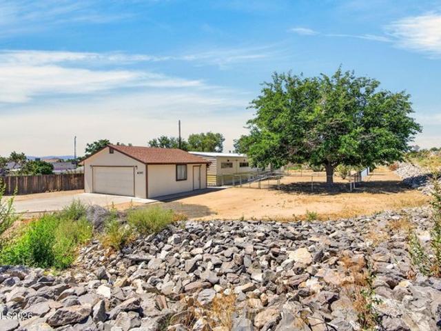 House for sale in Sun Valley, Nevada