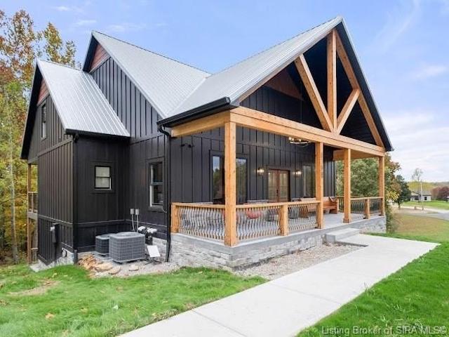 House for sale in Taswell, Indiana