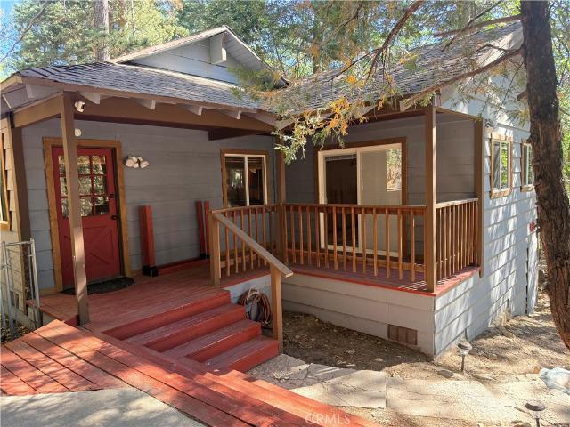 House for sale in Angelus Oaks, California