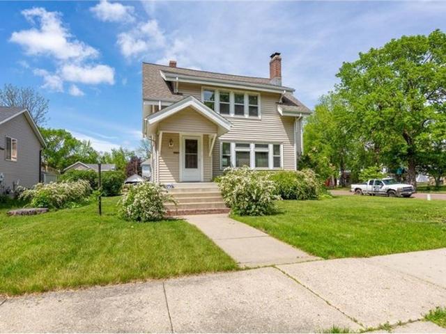 House for sale in Waseca, Minnesota