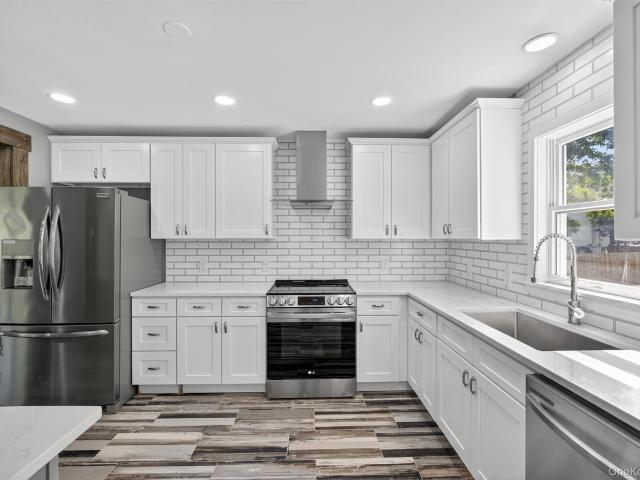 House for sale in Hurley, New York