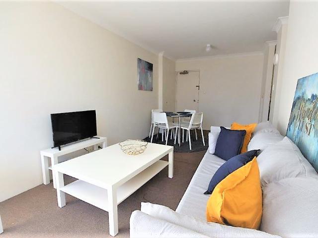 Apartment for rent in Toombul, Queensland