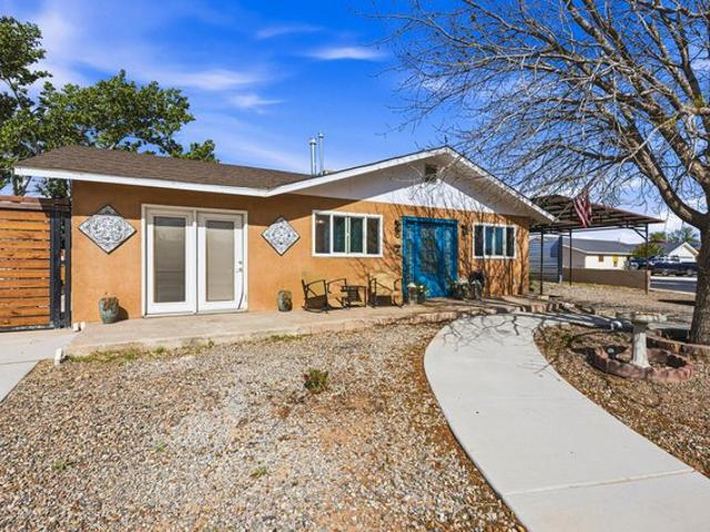 House for sale in Belen, New Mexico