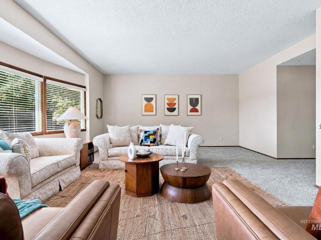 House for sale in Caldwell, Canyon County