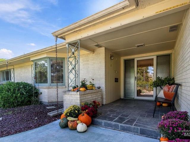 House for sale in Caldwell, Canyon County