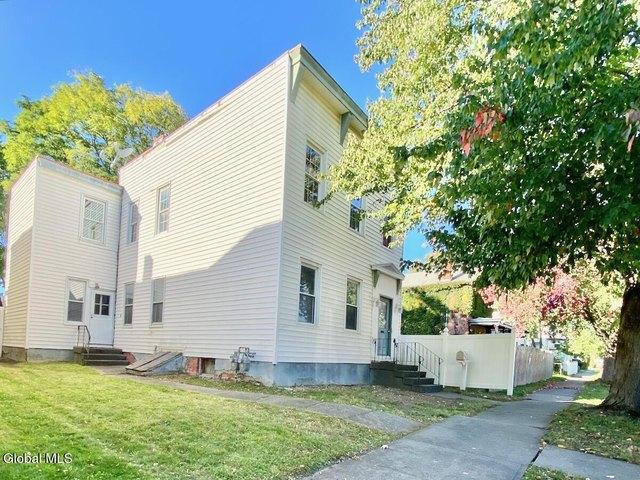 House for sale in City of Watervliet, Albany County