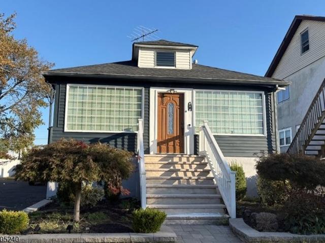 House for sale in South Plainfield, New Jersey