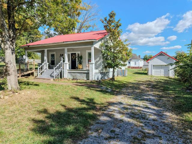 House for sale in Etowah, East Tennessee