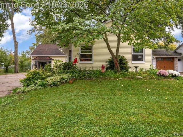 House for sale in Clawson, Oakland County