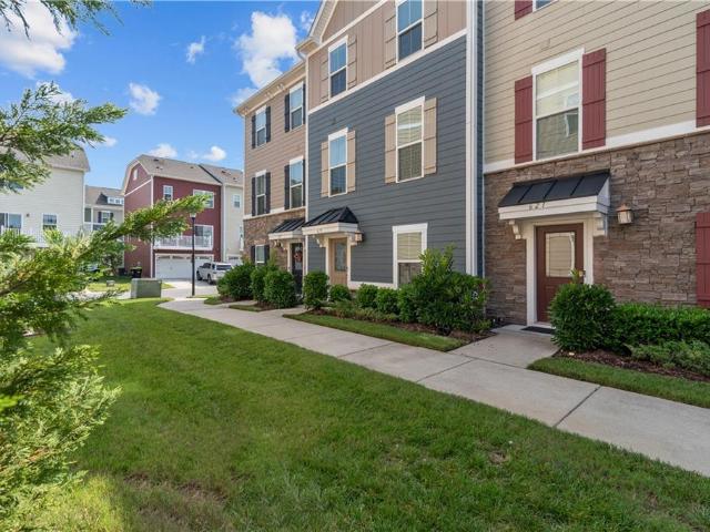 Condo for sale in Chesapeake