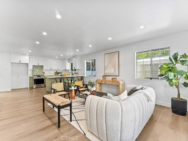 Condo for sale in Pasadena, California