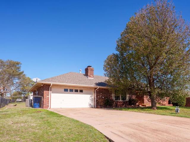 House for sale in Piedmont, Canadian County
