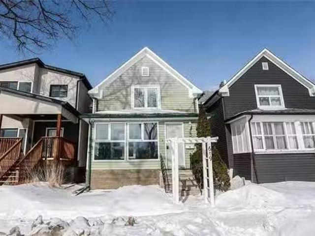 House for sale in East St. Paul, Manitoba