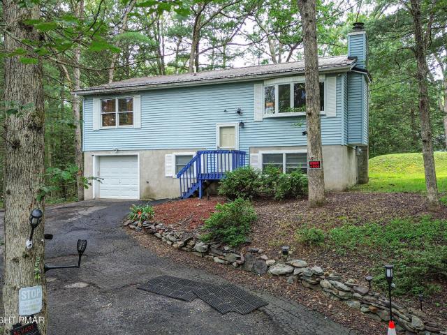 House for sale in Bartonsville, Pennsylvania