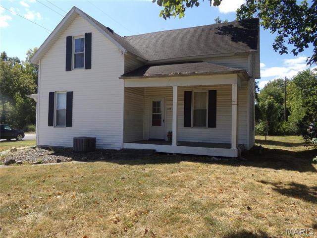 House for sale in Bond, Illinois