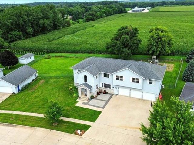 House for sale in Dunkerton, Iowa