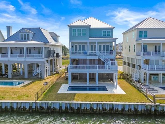 House for sale in Pass Christian, Harrison County