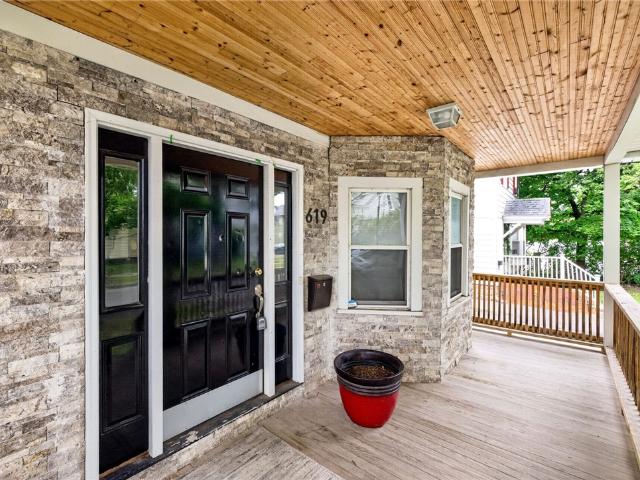 House for sale in Oak Hill, New York