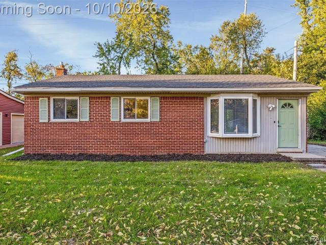 House for sale in Huron Highlands, Ann Arbor