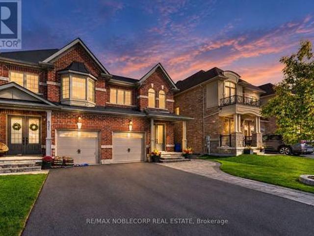 House for sale in Newmarket, Golden Horseshoe