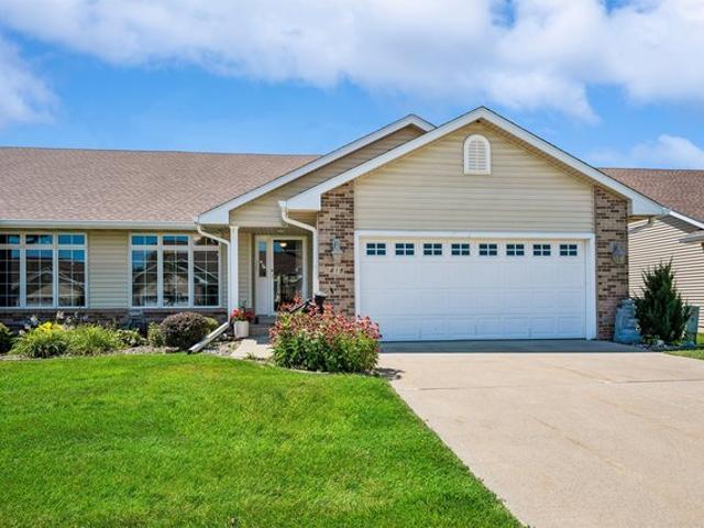 Townhouse for sale in Indianola, Iowa