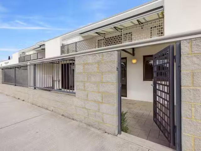 House for rent in Shelley, Western Australia