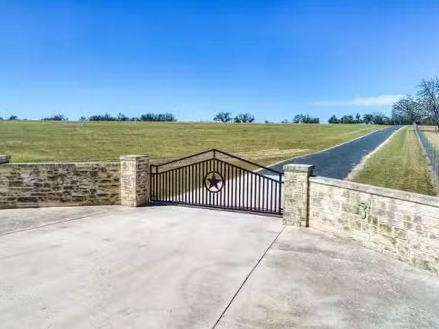 House for sale in Kerrville