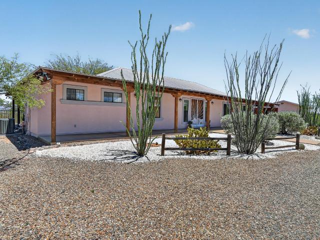 House for sale in Cochise, Arizona
