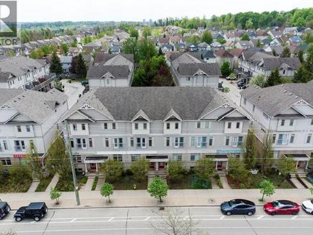 Townhouse for sale in Waterloo, Ontario
