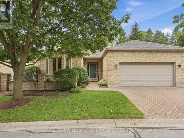 Condo for sale in Arva, Ontario