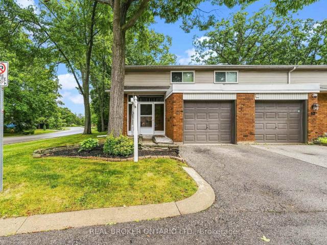 Condo for sale in Oakville, Ontario