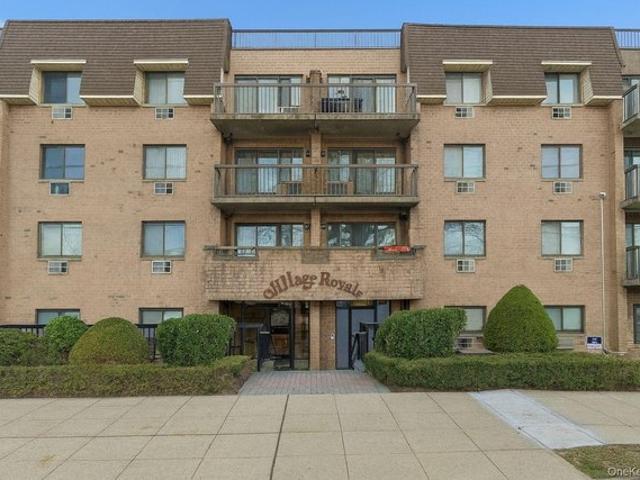 Condo for sale in Queens, Arverne