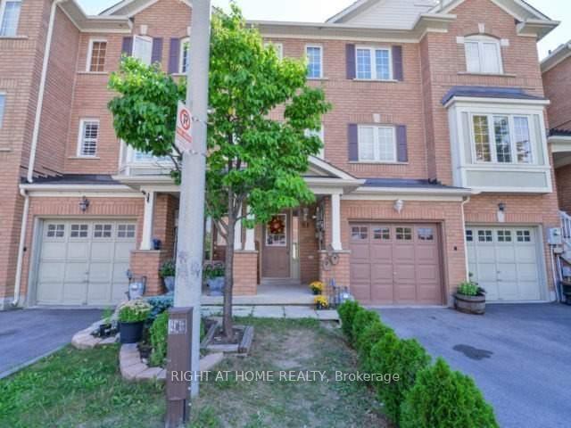 Townhouse for sale in Woburn, Ontario