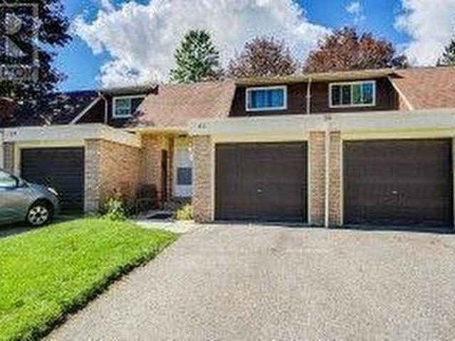 Townhouse for sale in Woburn, Ontario