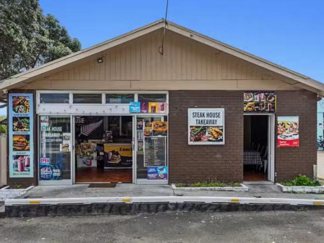 House for sale in Ohope Beach, Bay Of Plenty