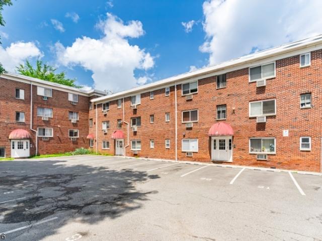 Condo for sale in Belleville, New Jersey