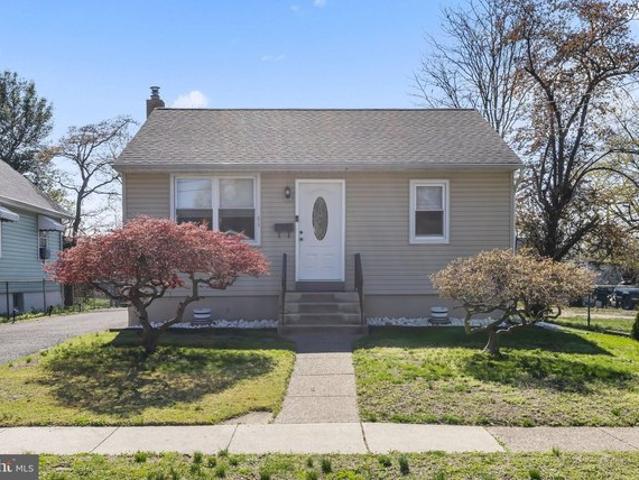 House for sale in Bridgeboro, New Jersey