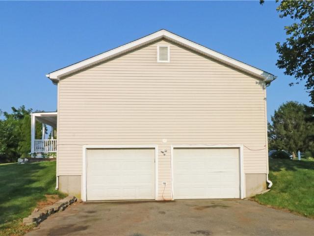 House for sale in Middletown, Rhode Island