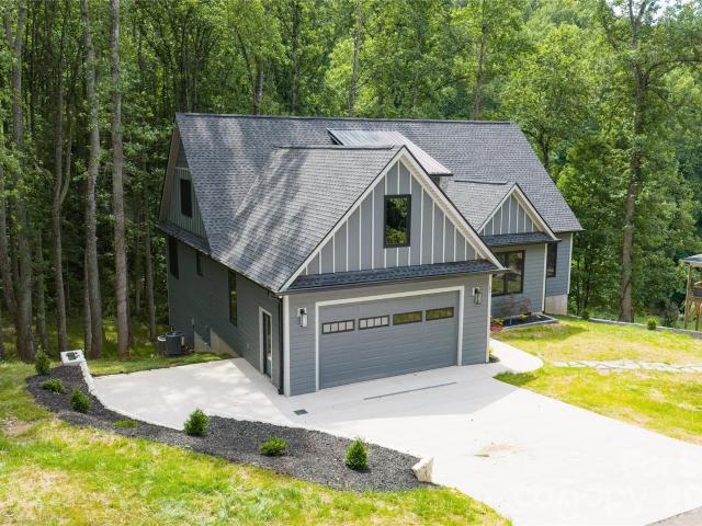 House for sale in Candler, North Carolina