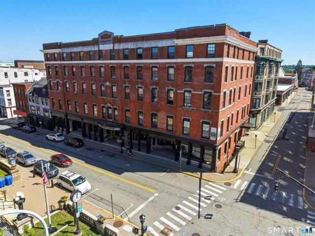 House for sale in New London, Connecticut