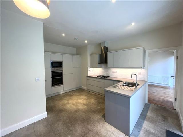 Bungalow to rent in Dublin