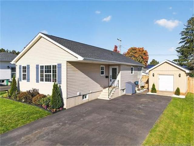House for sale in Moncton Parish, City of Moncton