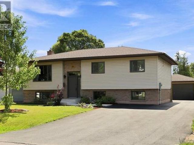 House for sale in Sault Ste. Marie, Northeastern Ontario