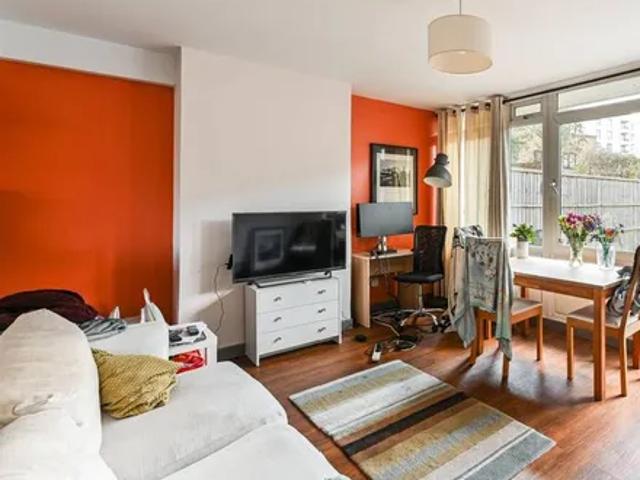 Apartment for rent in Brixton, Greater London