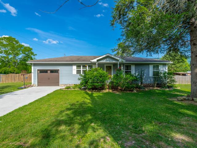 House for sale in Trenton, Georgia