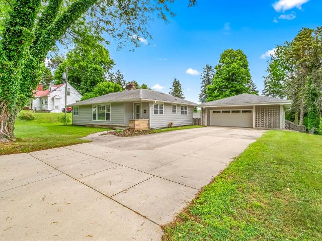 House for sale in Hillsdale, Michigan